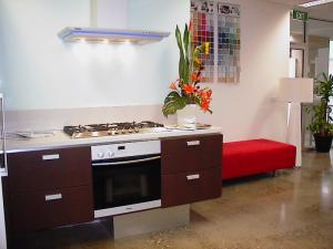 SHOWROOM BRIGHTON 041